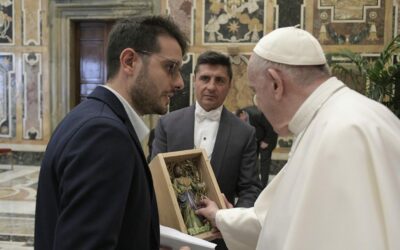 Il Maestro Santochirico: “Una grande gioia incontrare il Santo Padre. Sull’invito a Matera il prossimo anno, mi ha risposto con un profondo sorriso”
