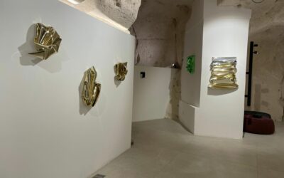 Realtà e metafisica. E’ “Cosmic prelude” la personale di Roberta Ciaurro in mostra negli spazi espositivi della Momart Gallery nei rioni Sassi di Matera fino al 23 aprile